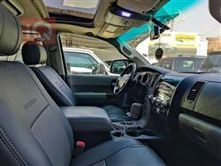 Toyota Sequoia